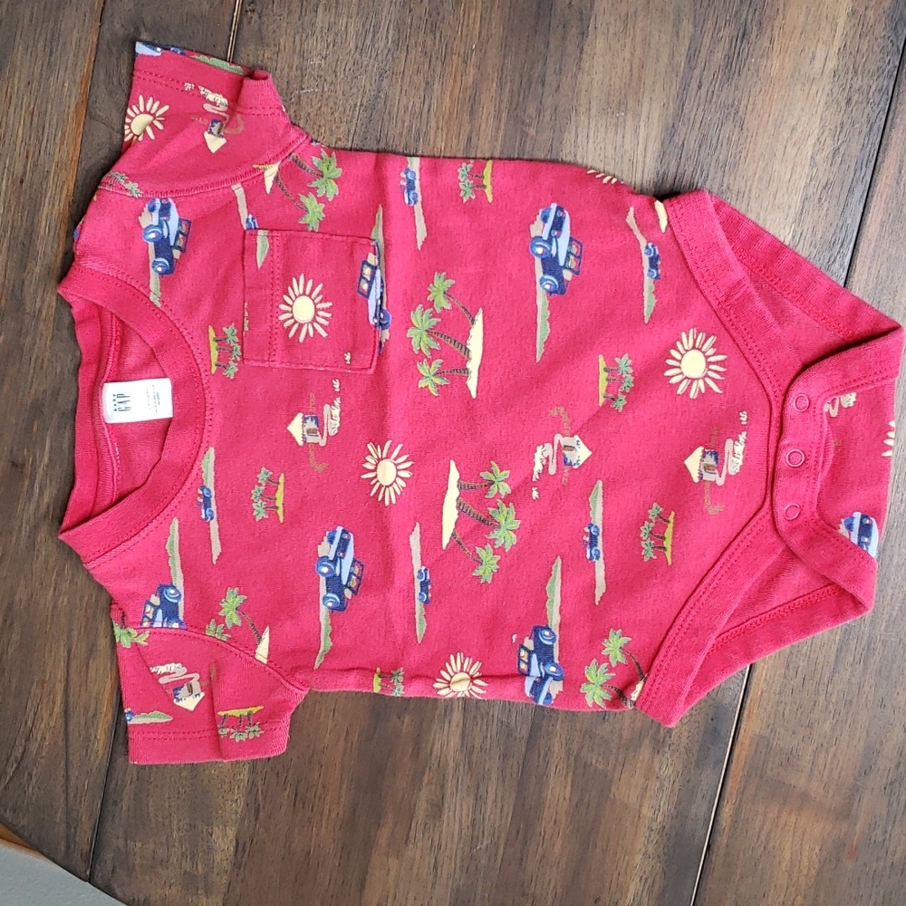 Baby Gap NWOT Beach Print BodysuitSz 3-6M